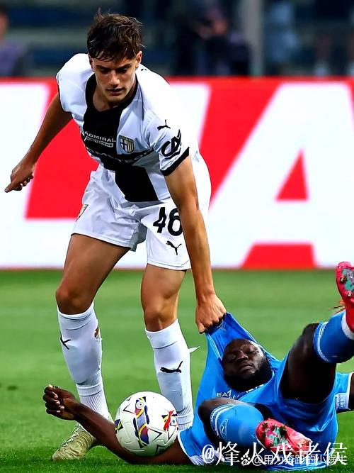 欧洲足坛夏窗转会：利物浦3500万欧签下莱昂尼